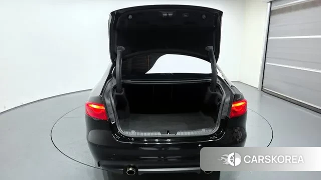 Jaguar XF (X260) id 3325071 из Кореи 11