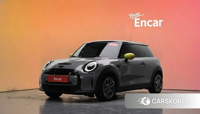 Mini Cooper Electric id 4624729 из Кореи 11