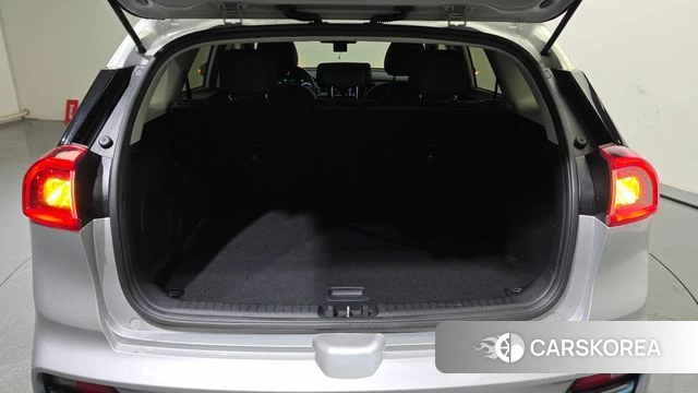 Kia Niro EV id 4179711 из Кореи 11