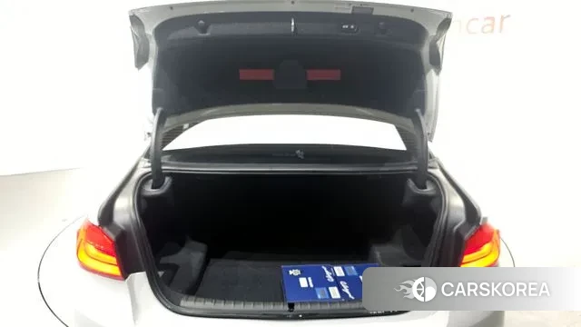 BMW 5 Series (G30) id 3602074 из Кореи 11