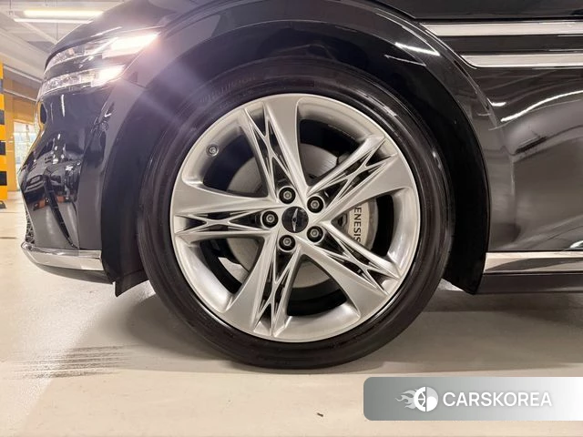 Genesis G90 (RS4) id 4592547 из Кореи 11