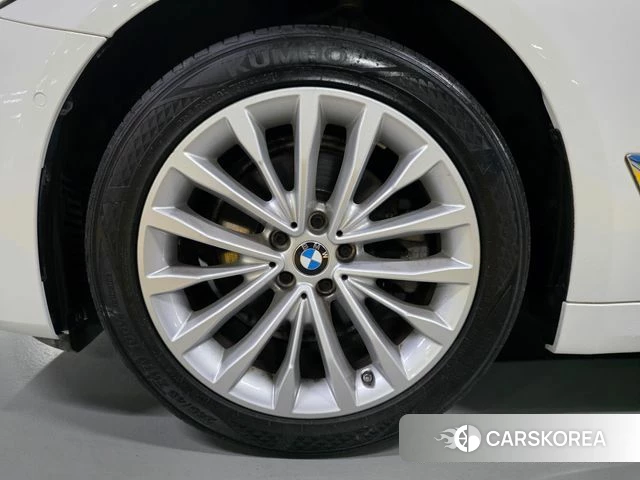 BMW 5 Series (G30) id 4458594 из Кореи 11