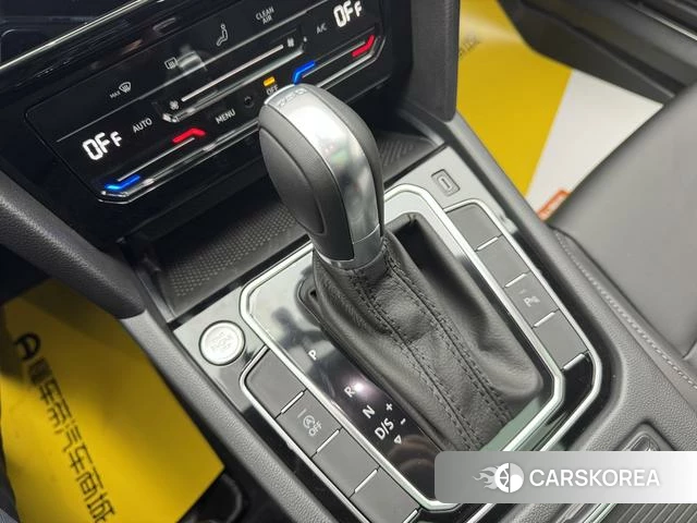 Volkswagen CC id 3920825 из Китая 11