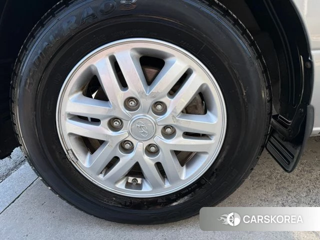 Hyundai The New Grand Starex id 4251247 из Кореи 11