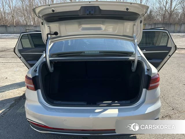 Volkswagen Lavida id 4278824 из Китая 11