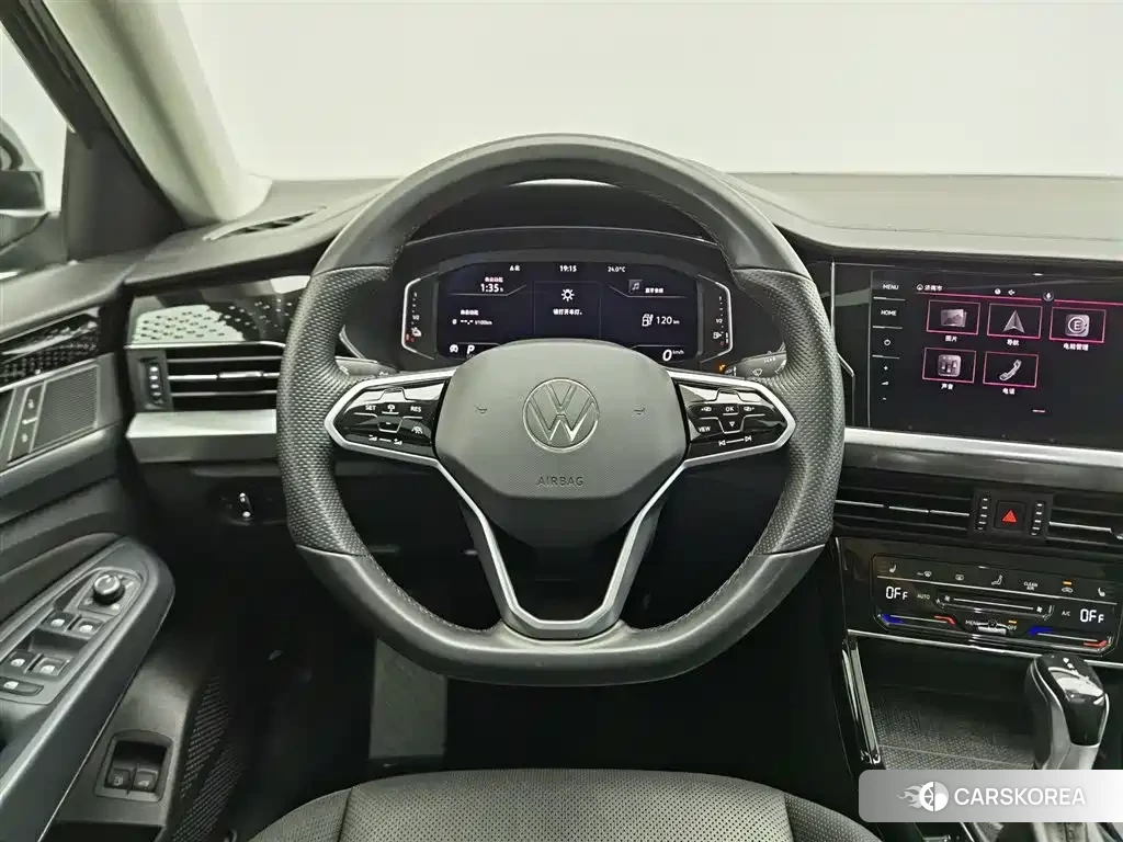 Volkswagen Passat id 4685986 из Китая 11