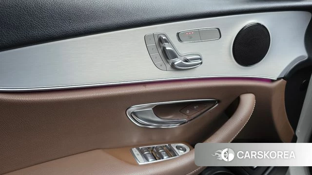 Mercedes-Benz E-Class W213 id 4754580 из Кореи 11