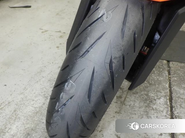 Проданный KTM 1290 SUPER DUKE R id 3996526 из Японии, фото 11