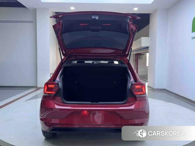 Volkswagen Polo id 4241986 из Китая 11