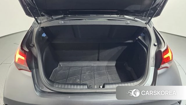 Hyundai Veloster (JS) id 3866437 из Кореи 11