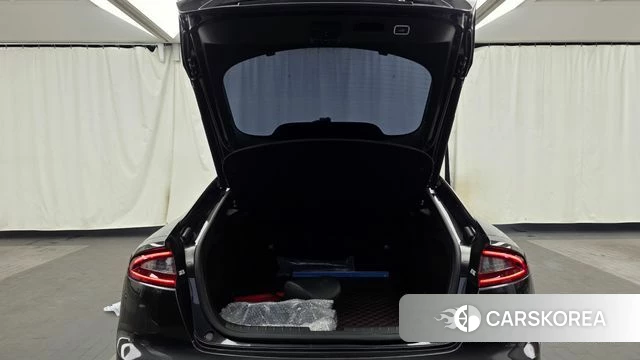 Kia Stinger id 4587160 из Кореи 11