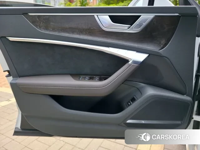 Audi A7 (4K) id 3059881 из Кореи 11