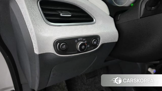 Chevrolet (GM Daewoo) Bolt EV id 4759839 из Кореи 11