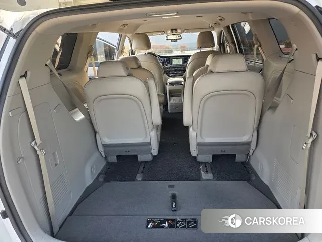 Kia The New Carnival id 3402682 из Кореи 11