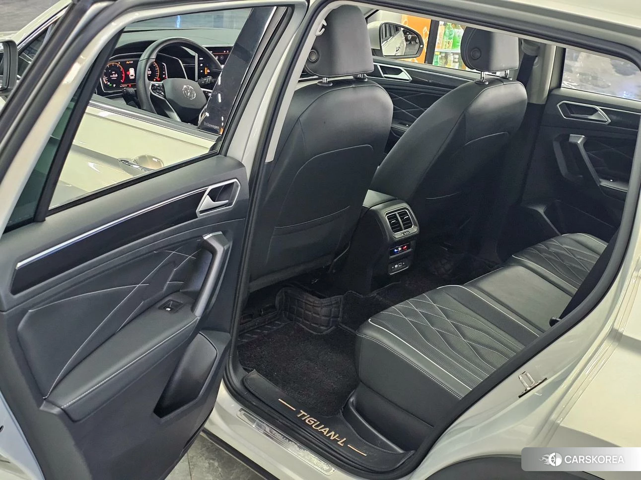 Volkswagen Tiguan L id 4486463 из Китая 11
