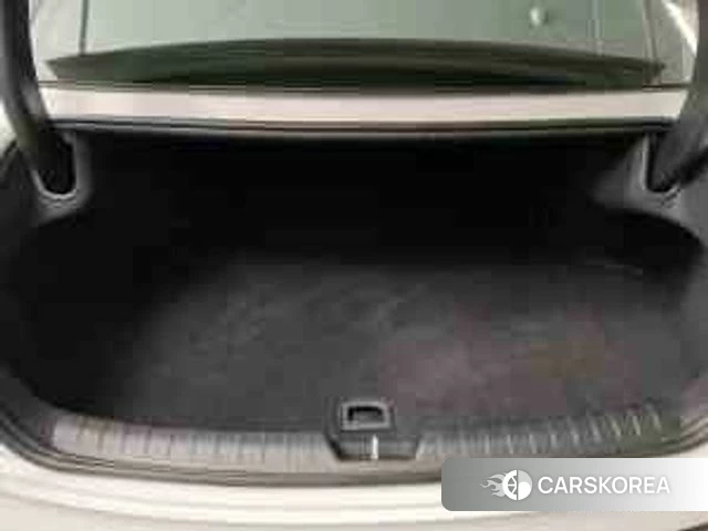 Hyundai Grandeur Hybrid (GN7) id 3793528 из Кореи 11