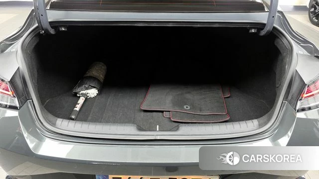 Hyundai Avante (CN7) id 3954496 из Кореи 11