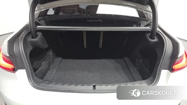 BMW 3 Series (G20) id 3396182 из Кореи 11