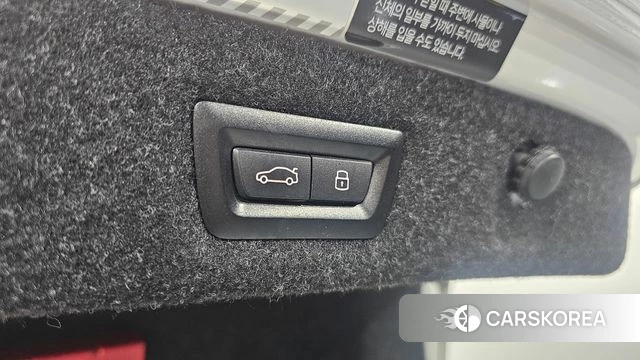 BMW 5 Series (G30) id 4408641 из Кореи 11
