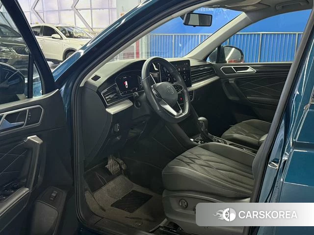 Volkswagen Tiguan L id 4211369 из Китая 11