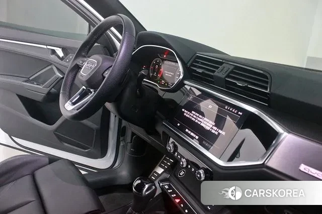 Audi Q3 (F3) id 3739307 из Кореи 11