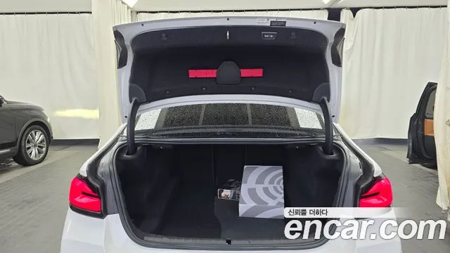 BMW 5 Series (G30) id 2706263 из Кореи 11