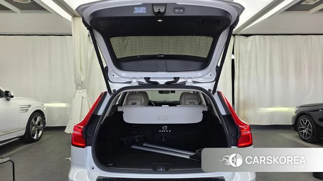 Volvo V60 Cross-Country 2nd Generation id 3842120 из Кореи 11