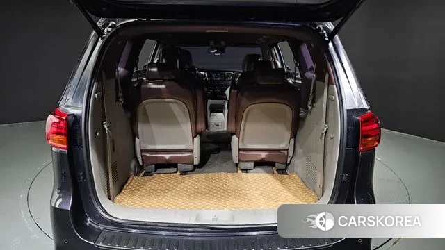 Kia The New Carnival id 2902796 из Кореи 11