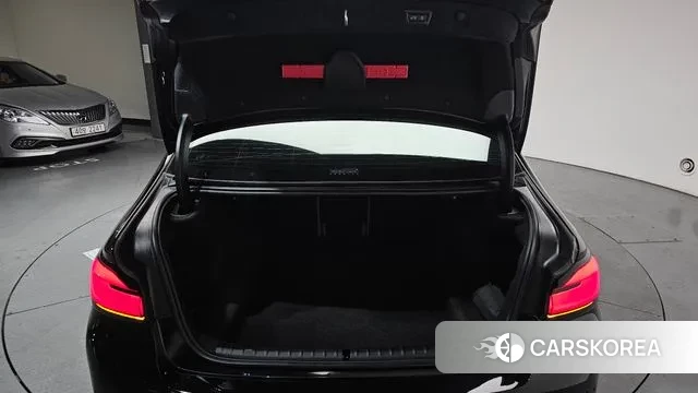 BMW 5 Series (G30) id 3596608 из Кореи 11