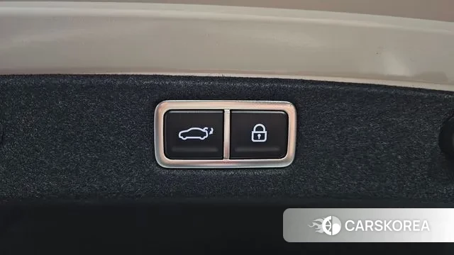 Hyundai Grandeur (GN7) id 3486922 из Кореи 11