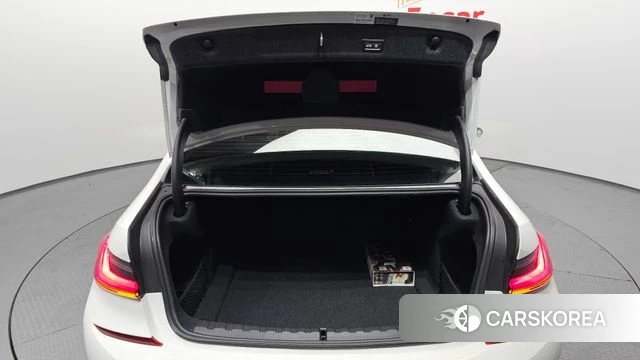 BMW 3 Series (G20) id 3892766 из Кореи 11