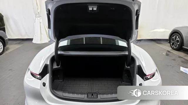 Porsche Taycan id 3447858 из Кореи 11