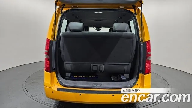 Hyundai The New Grand Starex id 2876673 из Кореи 11