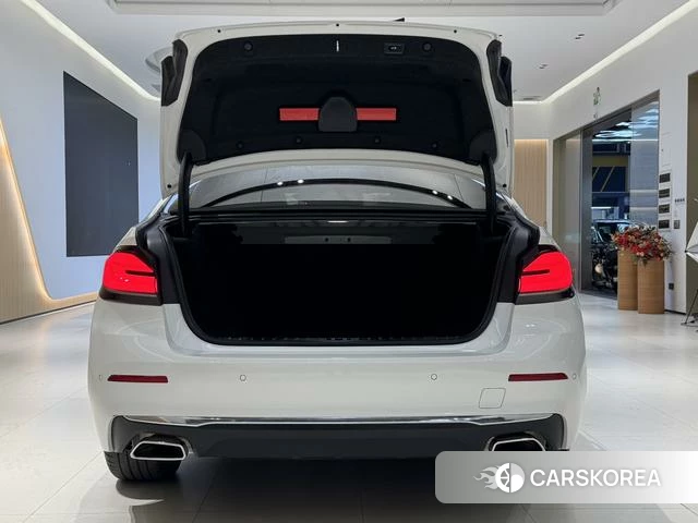 BMW 5 series id 4273405 из Китая 11