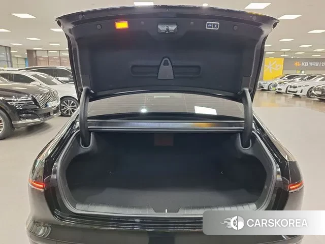 Hyundai Grandeur (GN7) id 3114764 из Кореи 11