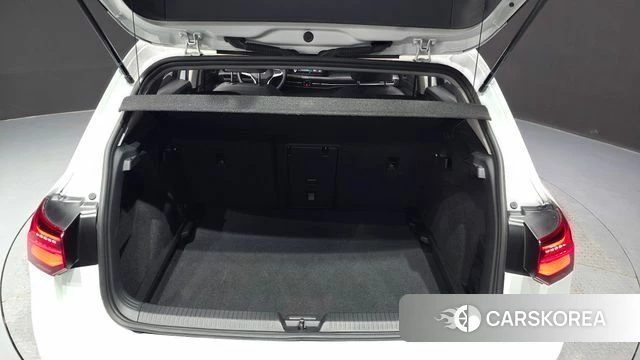 Volkswagen Golf 8th Generation id 4375472 из Кореи 11