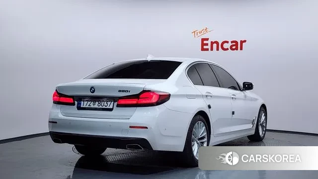 BMW 5 Series (G30) id 3432056 из Кореи 12