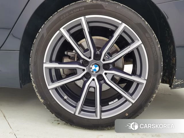 BMW 3 series id 4328502 из Китая 12