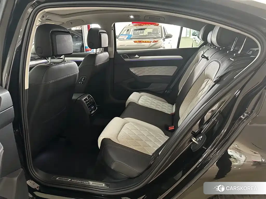 Volkswagen Magotan id 4559721 из Китая 13