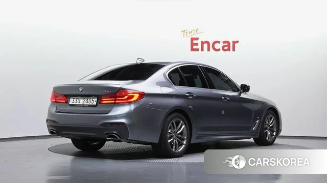BMW 5 Series (G30) id 4435890 из Кореи 12