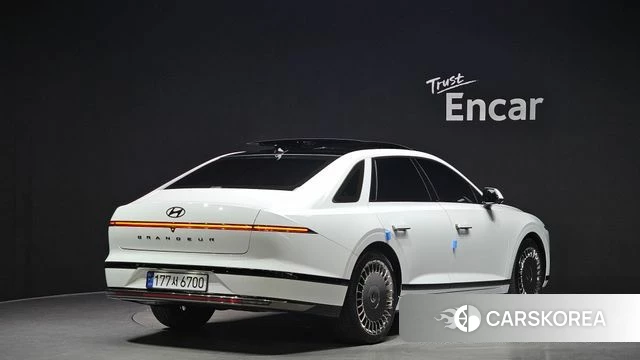 Hyundai Grandeur Hybrid (GN7) id 4388289 из Кореи 12