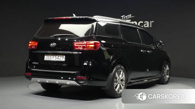 Kia The New Carnival id 4435271 из Кореи 12