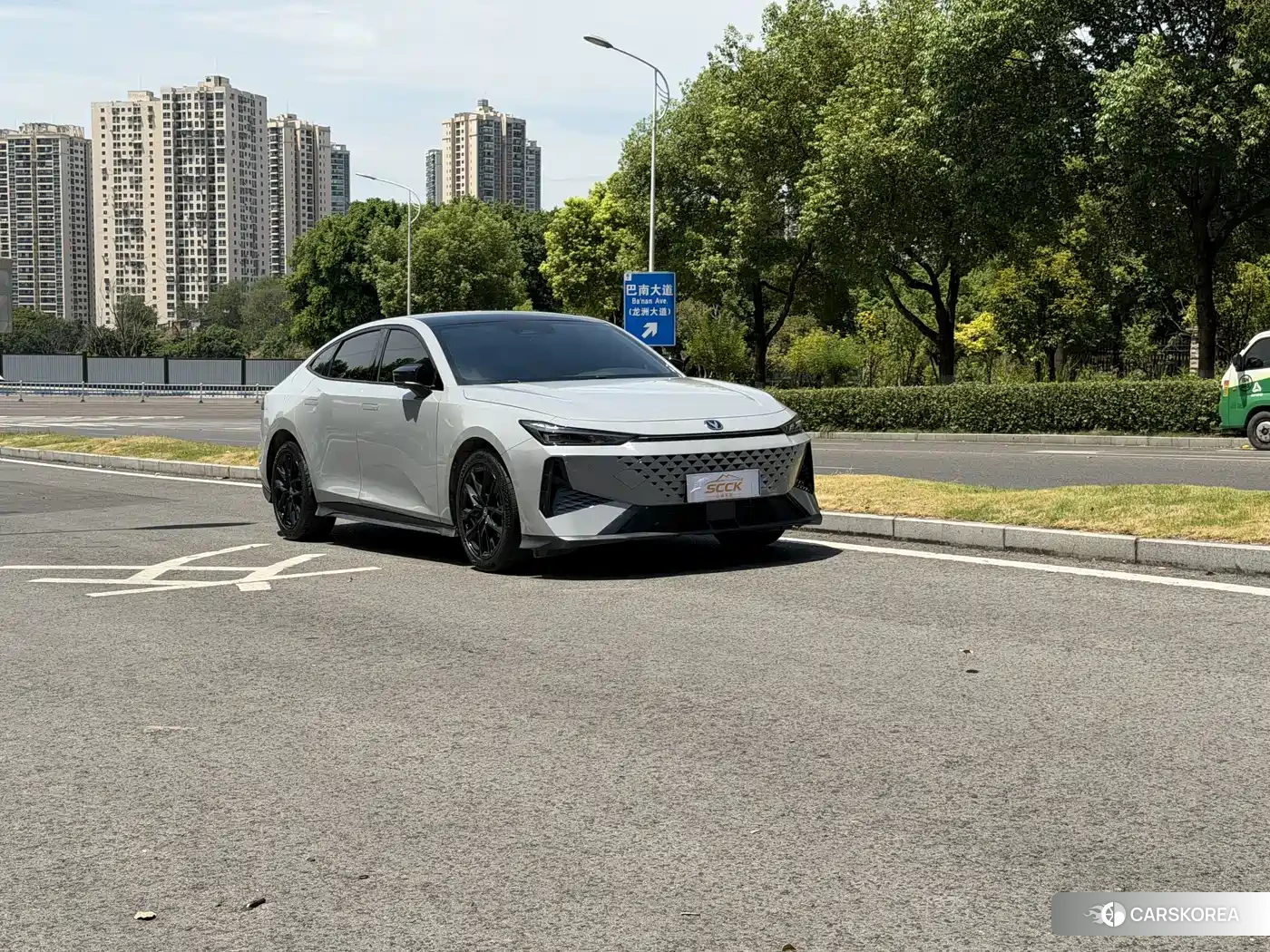 Chang'an UNI-V id 4644553 из Китая 12