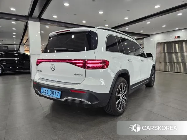 Mercedes-Benz EQB X243 2024 Белый из Кореи, фото 2