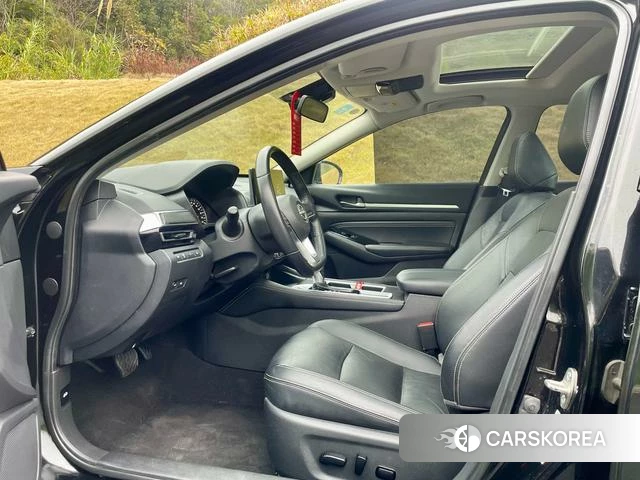 Nissan Teana 2023 Черный из Китая, фото 2
