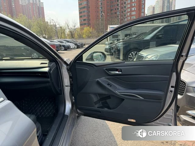 Toyota Asian dragon 2020 Серебристо-серый из Китая, фото 5