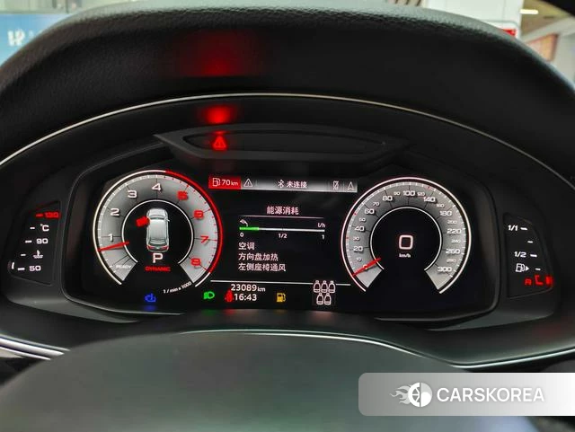 Audi Q7 2024 Черный из Китая, фото 6