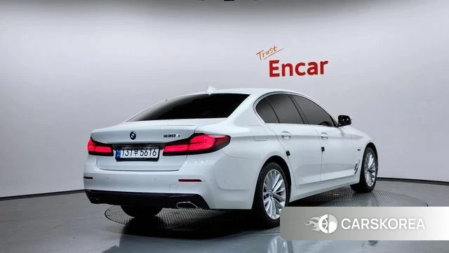 BMW 5 Series (G30) id 4528780 из Кореи 12