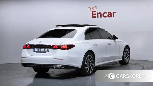 Mercedes-Benz E-Class W214 id 3734016 из Кореи 12