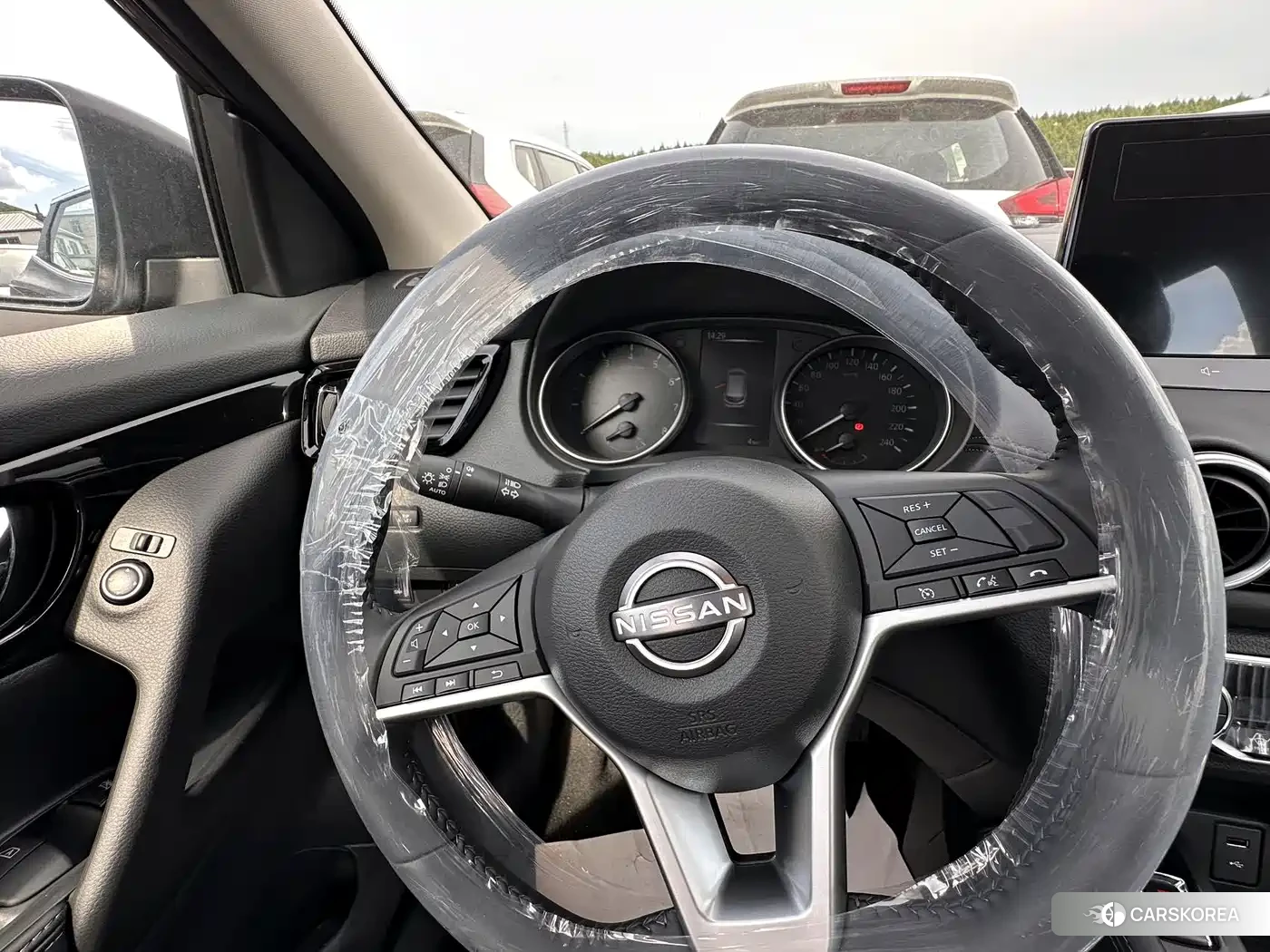 Nissan Qashqai 2026 Champagne/brown из Китая, фото 2
